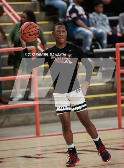 Thumbnail 2 in Brentwood School vs St. Anthony (Beverly Hills Tournament) photogallery.