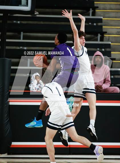 Thumbnail 2 in Brentwood School vs St. Anthony (Beverly Hills Tournament) photogallery.