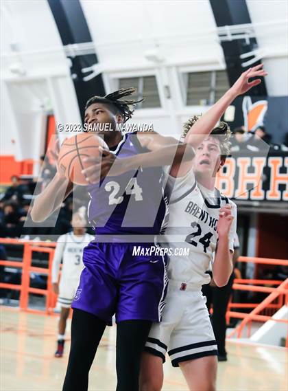 Thumbnail 2 in Brentwood School vs St. Anthony (Beverly Hills Tournament) photogallery.