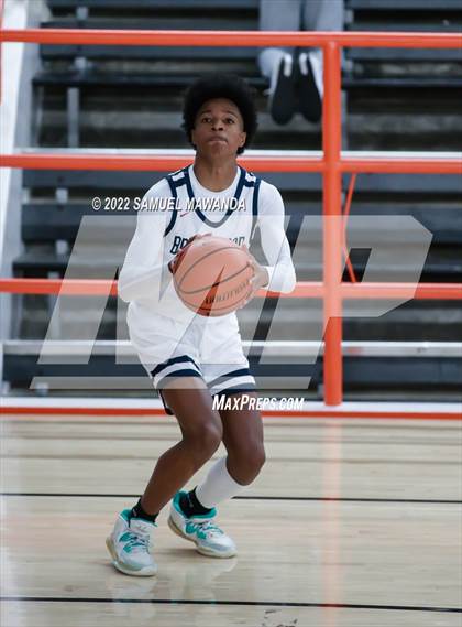 Thumbnail 3 in Brentwood School vs St. Anthony (Beverly Hills Tournament) photogallery.