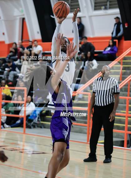 Thumbnail 3 in Brentwood School vs St. Anthony (Beverly Hills Tournament) photogallery.