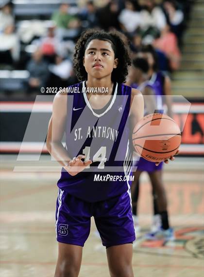 Thumbnail 3 in Brentwood School vs St. Anthony (Beverly Hills Tournament) photogallery.