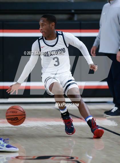 Thumbnail 3 in Brentwood School vs St. Anthony (Beverly Hills Tournament) photogallery.