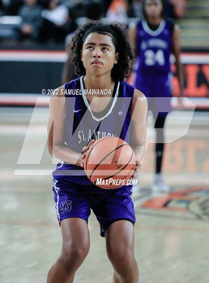 Thumbnail 2 in Brentwood School vs St. Anthony (Beverly Hills Tournament) photogallery.