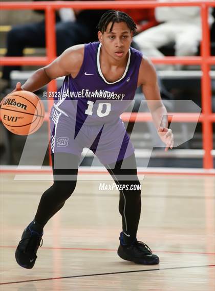 Thumbnail 2 in Brentwood School vs St. Anthony (Beverly Hills Tournament) photogallery.