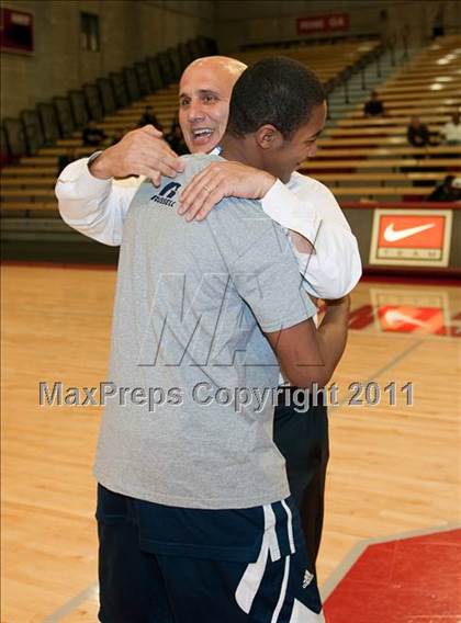 Thumbnail 2 in Sierra Canyon vs. Montclair Prep (CIF SS 5A Final) photogallery.