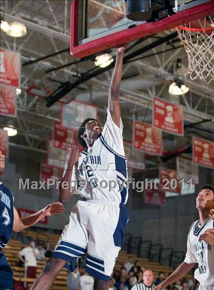 Thumbnail 2 in Sierra Canyon vs. Montclair Prep (CIF SS 5A Final) photogallery.
