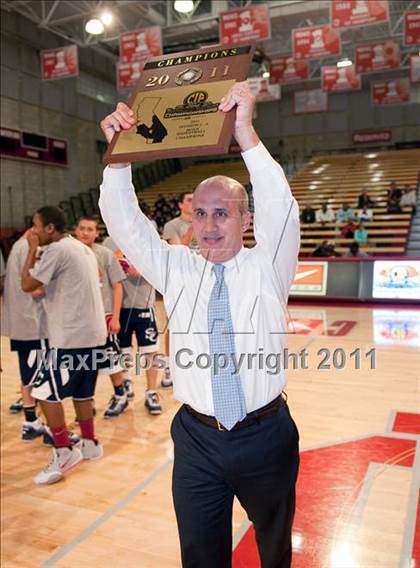 Thumbnail 2 in Sierra Canyon vs. Montclair Prep (CIF SS 5A Final) photogallery.