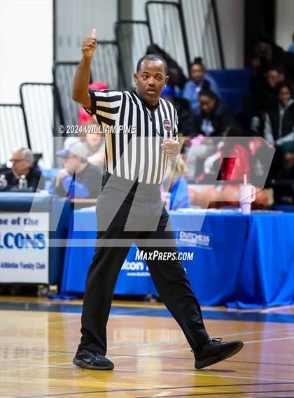 Thumbnail 3 in Mahopac vs Poughkeepsie (Officials vs Cancer Tournament) photogallery.