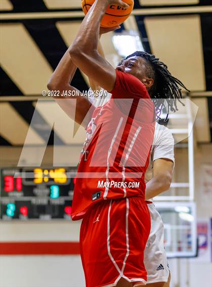 Thumbnail 1 in Seventy-First @ Hoke County photogallery.