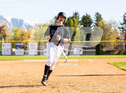Thumbnail 2 in Alta @ Olympus photogallery.