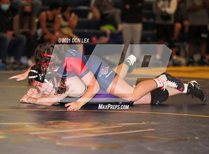 Thumbnail 2 in Napa High Novice Tournament photogallery.