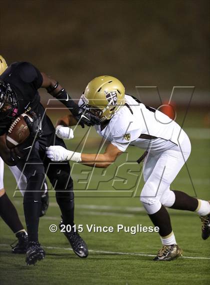 Thumbnail 1 in St. Francis @ Calabasas photogallery.