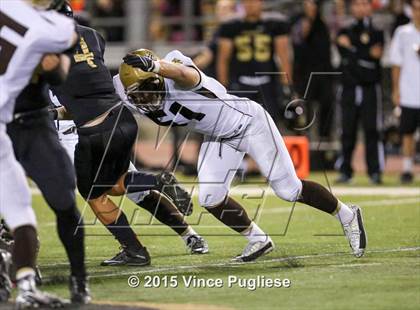 Thumbnail 1 in St. Francis @ Calabasas photogallery.