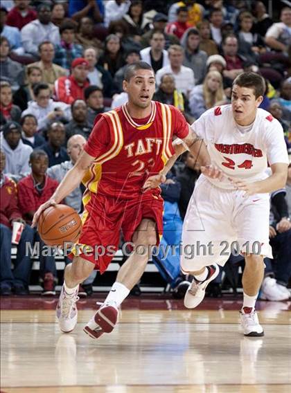 Thumbnail 1 in Taft vs. Westchester (CIF LA City Section D1 Final) photogallery.