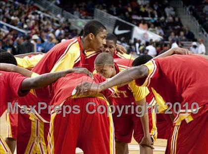Thumbnail 3 in Taft vs. Westchester (CIF LA City Section D1 Final) photogallery.