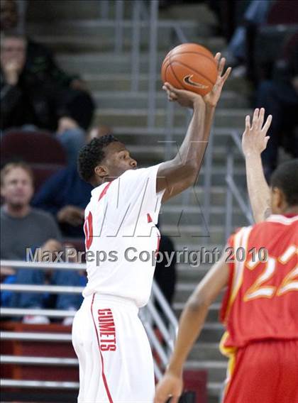 Thumbnail 1 in Taft vs. Westchester (CIF LA City Section D1 Final) photogallery.