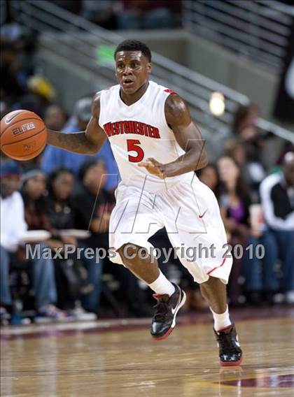 Thumbnail 1 in Taft vs. Westchester (CIF LA City Section D1 Final) photogallery.
