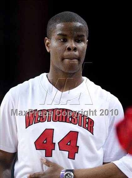 Thumbnail 2 in Taft vs. Westchester (CIF LA City Section D1 Final) photogallery.