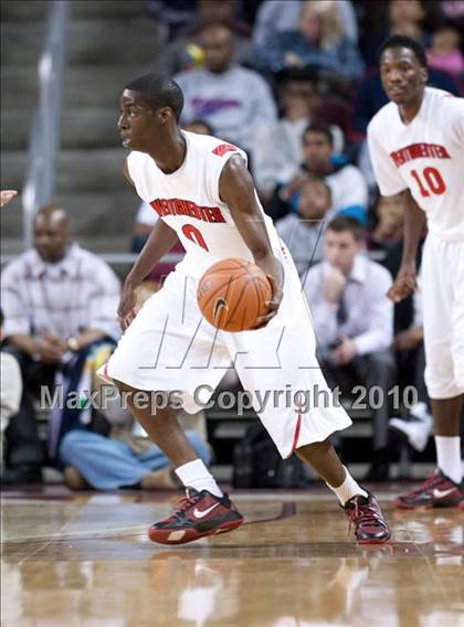Thumbnail 2 in Taft vs. Westchester (CIF LA City Section D1 Final) photogallery.