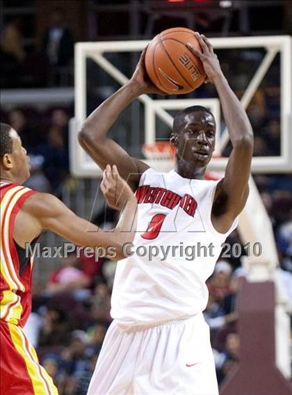 Thumbnail 3 in Taft vs. Westchester (CIF LA City Section D1 Final) photogallery.