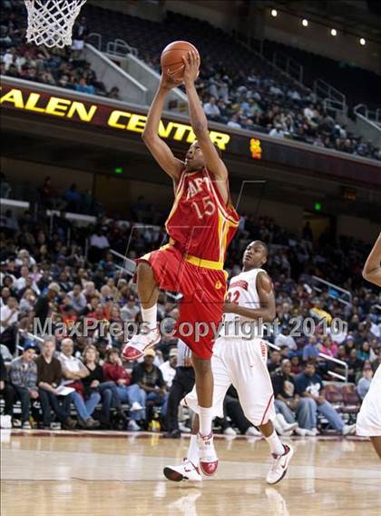 Thumbnail 3 in Taft vs. Westchester (CIF LA City Section D1 Final) photogallery.