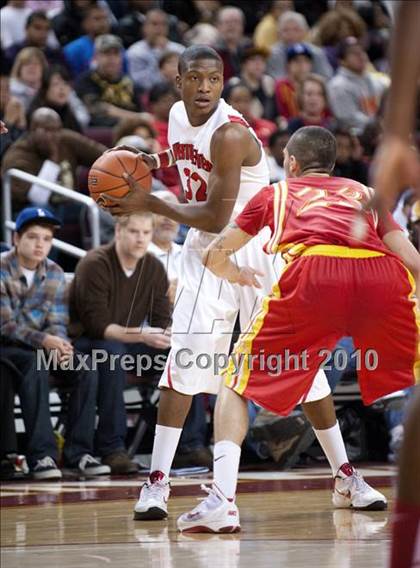 Thumbnail 1 in Taft vs. Westchester (CIF LA City Section D1 Final) photogallery.