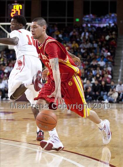 Thumbnail 2 in Taft vs. Westchester (CIF LA City Section D1 Final) photogallery.