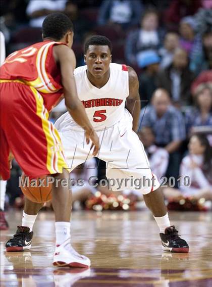 Thumbnail 2 in Taft vs. Westchester (CIF LA City Section D1 Final) photogallery.
