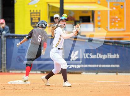 Thumbnail 3 in Francis Parker vs Castle Park (CIFSDS D5 Final) photogallery.