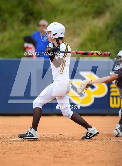 Thumbnail 1 in Francis Parker vs Castle Park (CIFSDS D5 Final) photogallery.