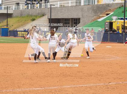 Thumbnail 2 in Francis Parker vs Castle Park (CIFSDS D5 Final) photogallery.