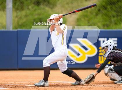 Thumbnail 2 in Francis Parker vs Castle Park (CIFSDS D5 Final) photogallery.