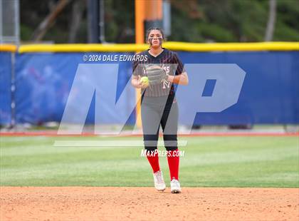 Thumbnail 3 in Francis Parker vs Castle Park (CIFSDS D5 Final) photogallery.
