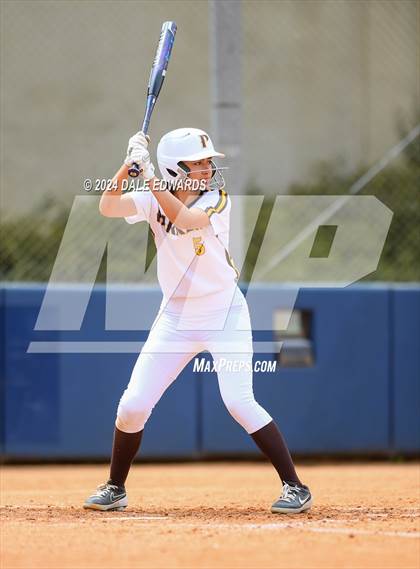 Thumbnail 3 in Francis Parker vs Castle Park (CIFSDS D5 Final) photogallery.