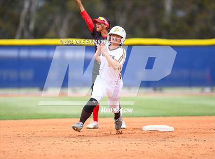 Thumbnail 3 in Francis Parker vs Castle Park (CIFSDS D5 Final) photogallery.