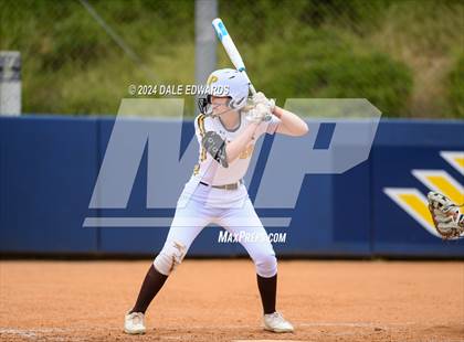 Thumbnail 3 in Francis Parker vs Castle Park (CIFSDS D5 Final) photogallery.