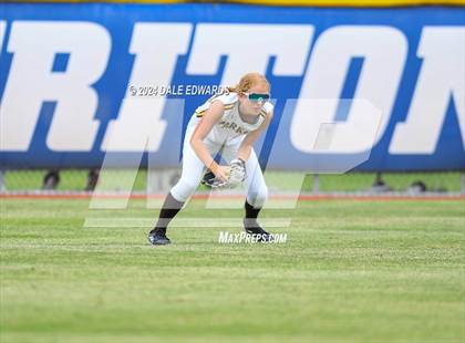 Thumbnail 3 in Francis Parker vs Castle Park (CIFSDS D5 Final) photogallery.