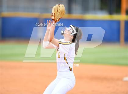Thumbnail 3 in Francis Parker vs Castle Park (CIFSDS D5 Final) photogallery.