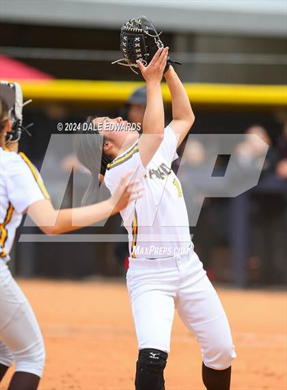 Thumbnail 2 in Francis Parker vs Castle Park (CIFSDS D5 Final) photogallery.