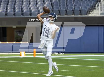 Thumbnail 3 in Loyola vs Serra (SoFi Stadium) photogallery.