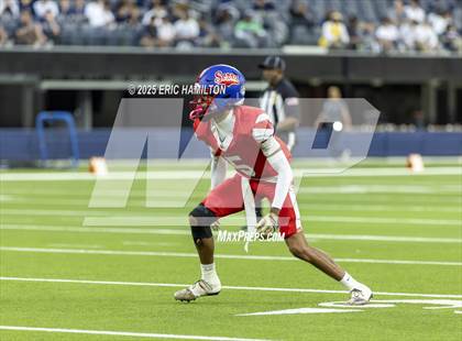 Thumbnail 3 in Loyola vs Serra (SoFi Stadium) photogallery.