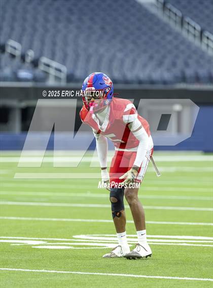 Thumbnail 3 in Loyola vs Serra (SoFi Stadium) photogallery.