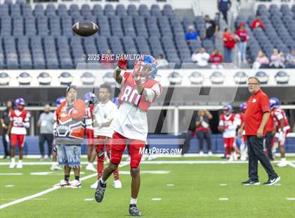 Thumbnail 1 in Loyola vs Serra (SoFi Stadium) photogallery.