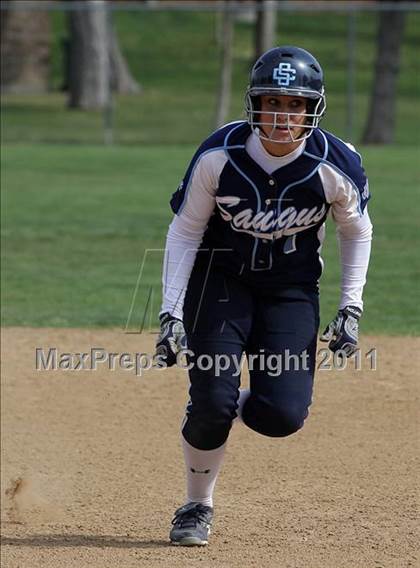 Thumbnail 3 in Saugus vs. Victor Valley (Desert Classic) photogallery.