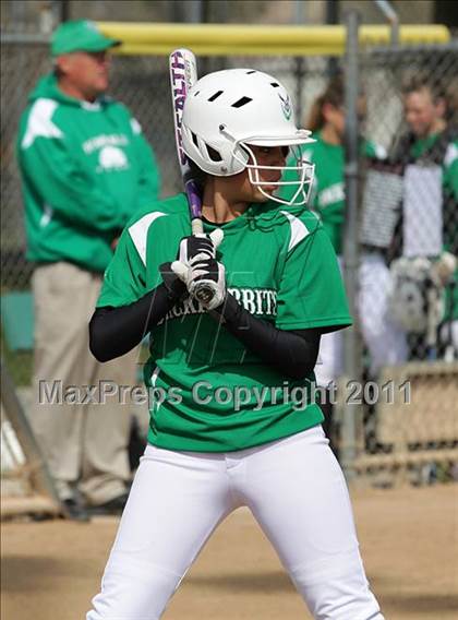 Thumbnail 1 in Saugus vs. Victor Valley (Desert Classic) photogallery.