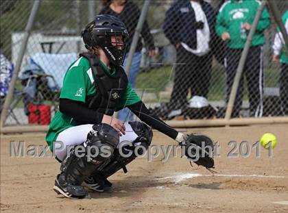 Thumbnail 2 in Saugus vs. Victor Valley (Desert Classic) photogallery.