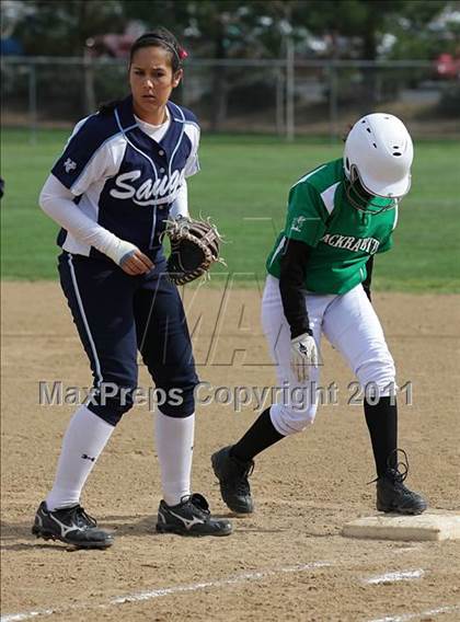 Thumbnail 2 in Saugus vs. Victor Valley (Desert Classic) photogallery.