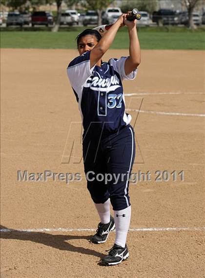 Thumbnail 1 in Saugus vs. Victor Valley (Desert Classic) photogallery.