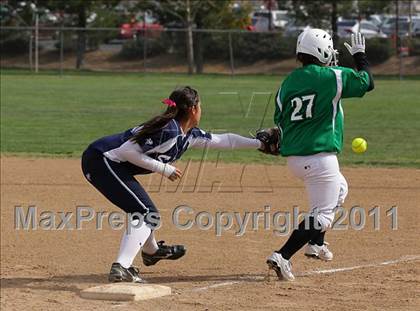 Thumbnail 1 in Saugus vs. Victor Valley (Desert Classic) photogallery.